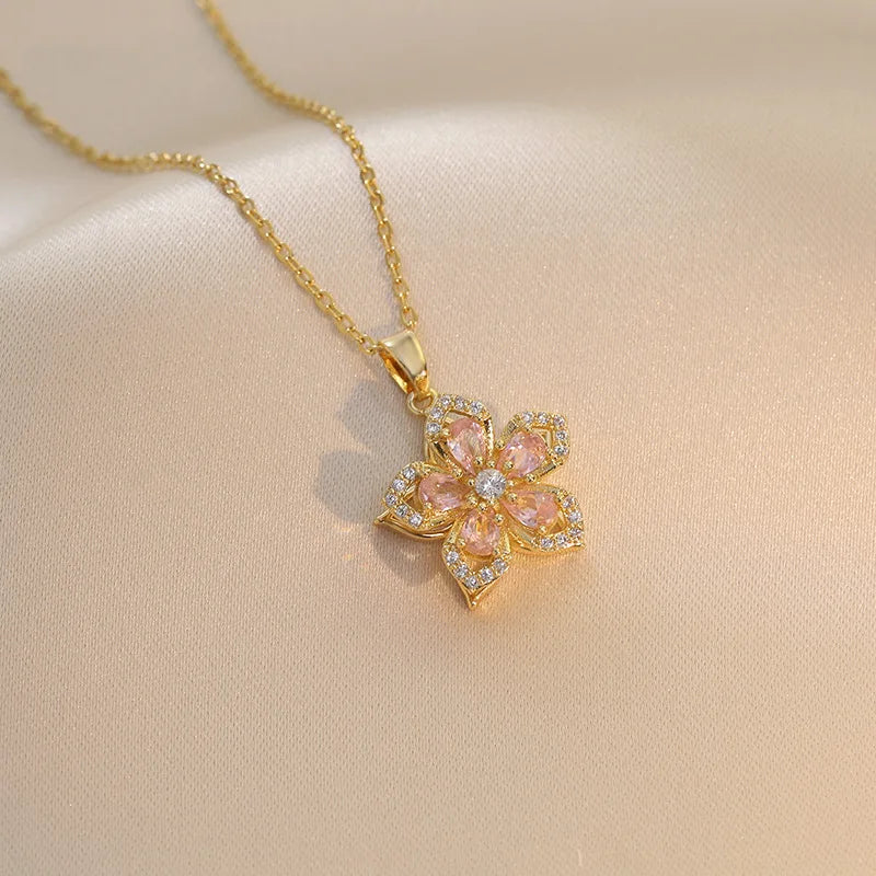 Eternal Bloom Rotatable Flower Necklace – Romance in Every Turn